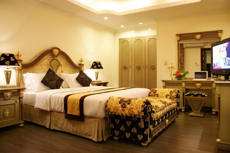 LK Royal Suite Pattaya Exterior foto