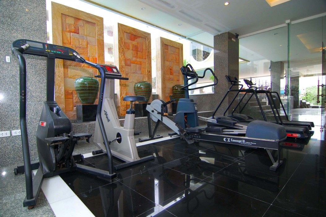 LK Royal Suite Pattaya Exterior foto
