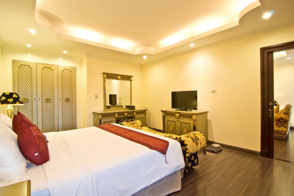 LK Royal Suite Pattaya Exterior foto